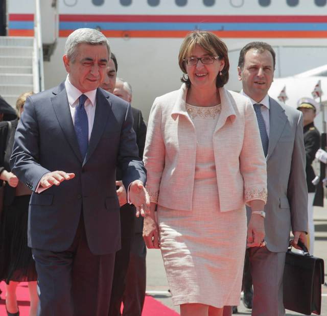 Armenia president arrives on official visit to Georgia